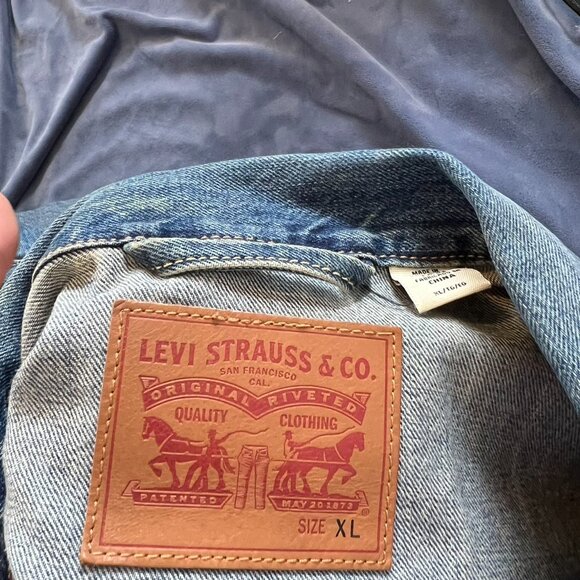 young fashion cloths bundle - Picture 16 of 16